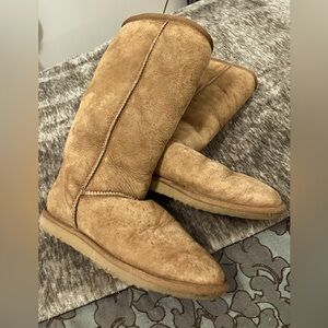 Classic Tall Ugg Boots Womens Size 8 Chestnut